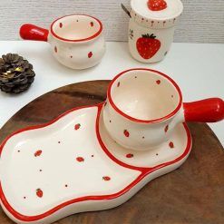 سرویس چای خوری 3 پارچه مدل Strawberry کد SHR 2011